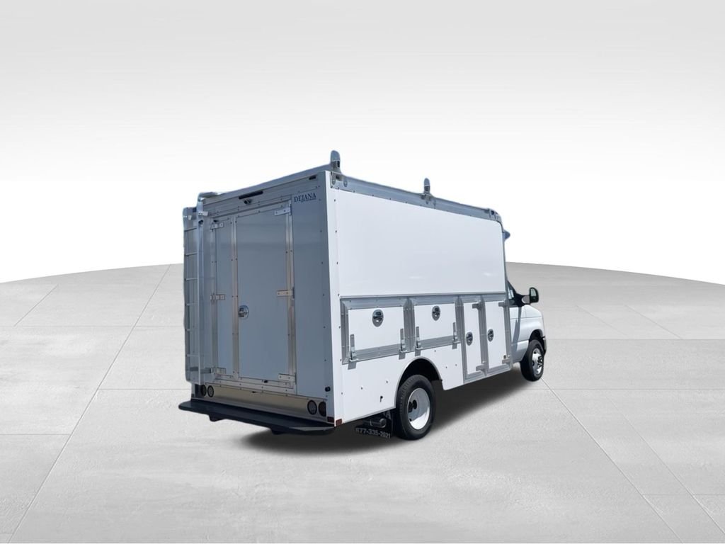 2026 Ford E-Series Cutaway Base - Photo 11