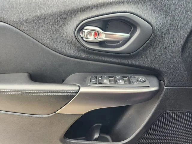 car-gallery-24
