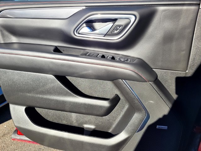 Used 2023  Chevrolet RST image 15