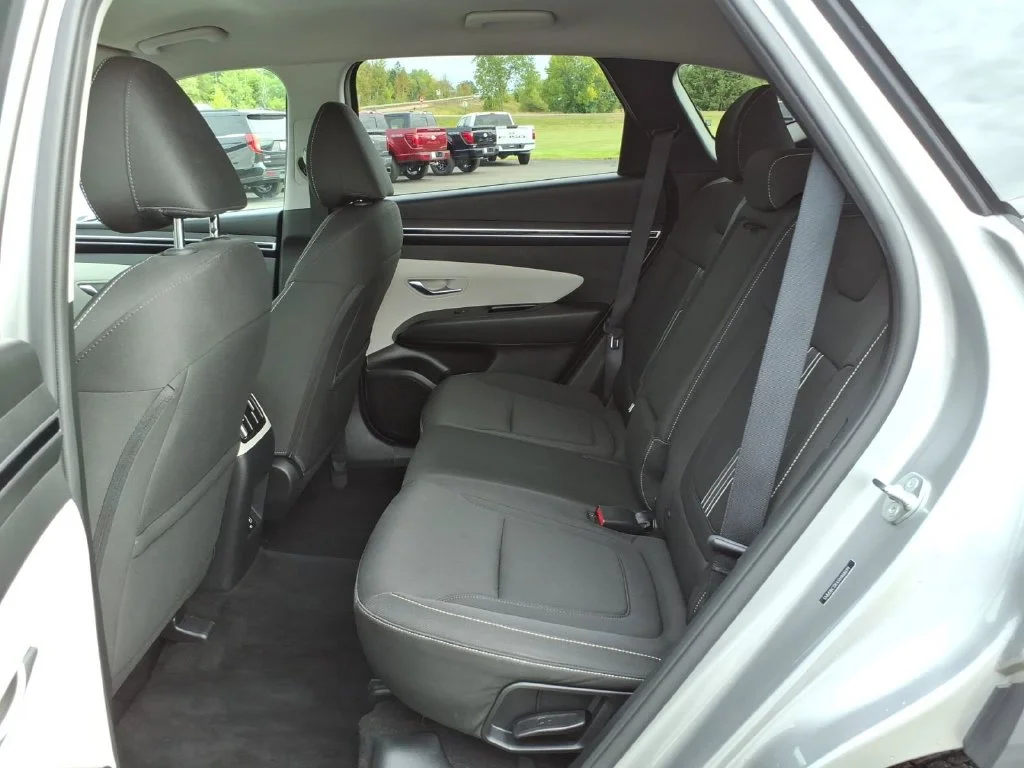 Used 2024 Shimmering Silver Hyundai SEL image 11