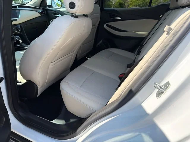 Used 2023 Summit White Buick Preferred image 20