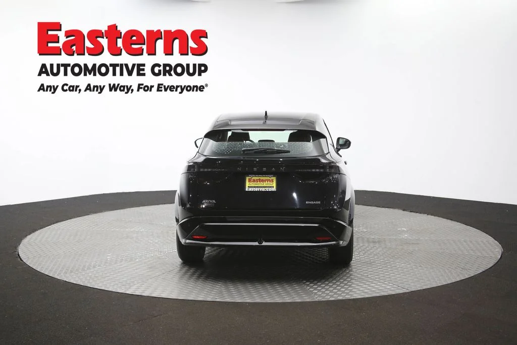 Used 2023 Black Nissan ENGAGE image 37