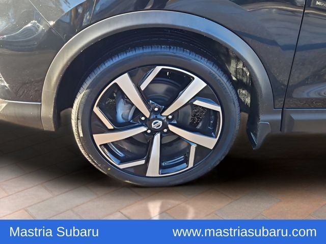 Used 2022 Magnetic Black Pearl Nissan SL image 37