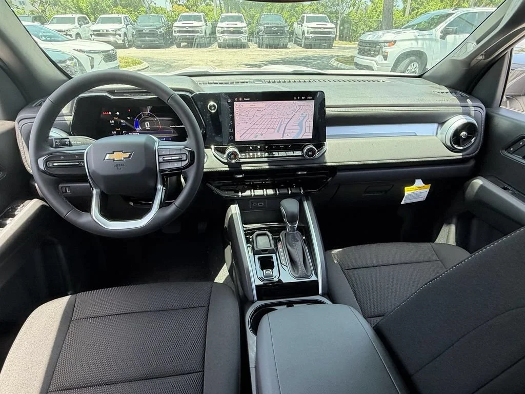 2026 Chevrolet Colorado LT - Photo 8