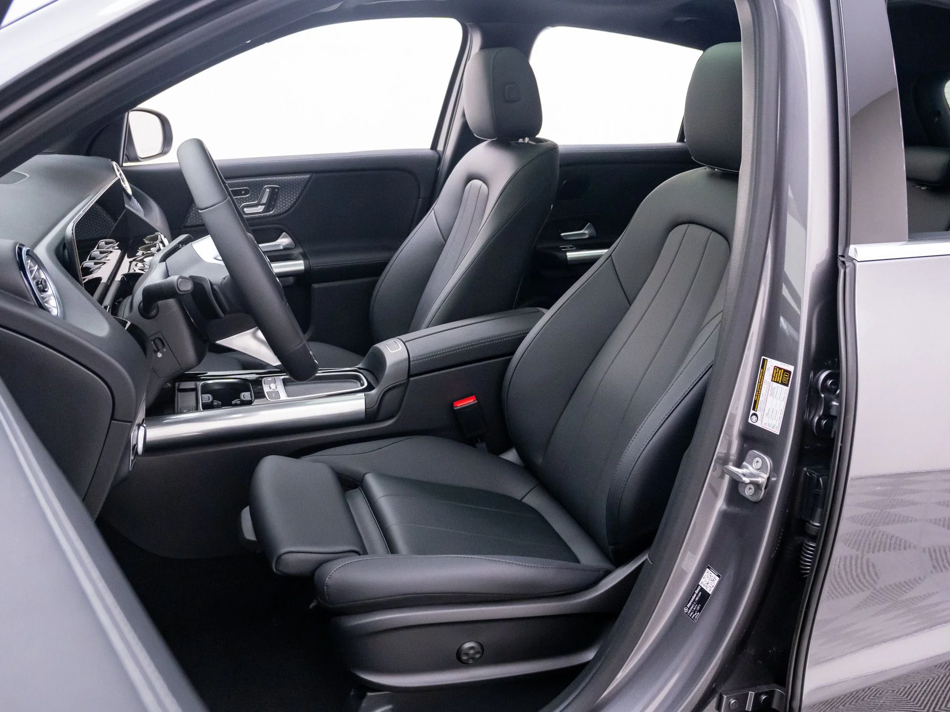New 2026 Gray Mercedes-Benz GLA 250 image 18