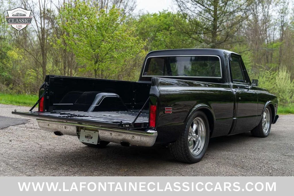 Used 1969 Black GMC  image 40