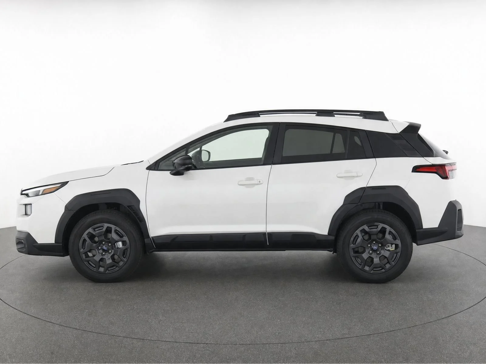 Used 2026 Crystal White Pearl Subaru Premium image 7