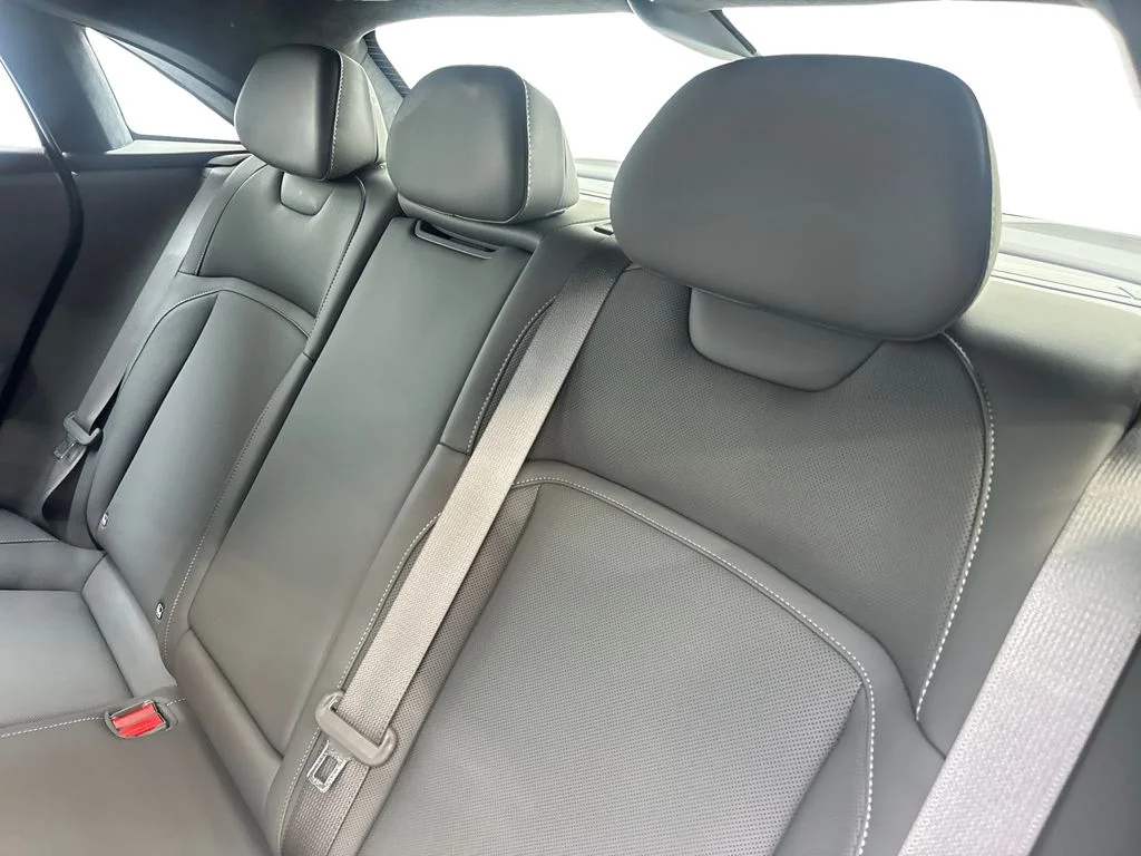 Used 2024 Silver Lucid Touring image 33