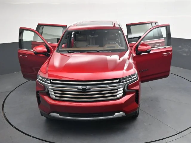 Used 2021 Red Chevrolet High Country image 38