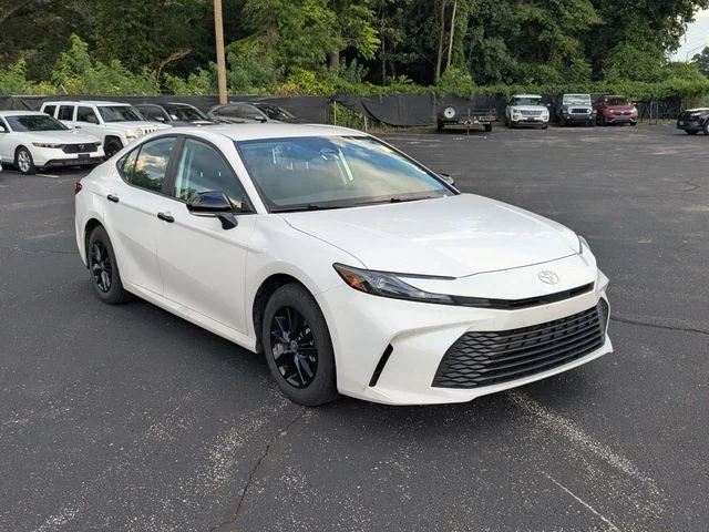 Used 2026 Ice Cap Toyota LE image 5