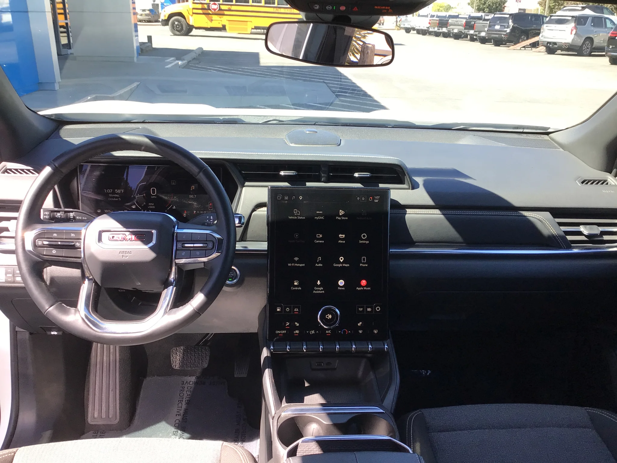 Used 2025 Summit White GMC Elevation image 20