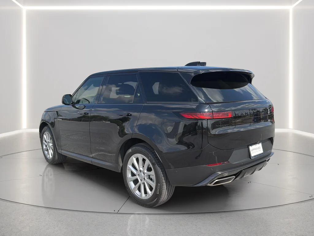 Used 2025 Black Land Rover SE image 15