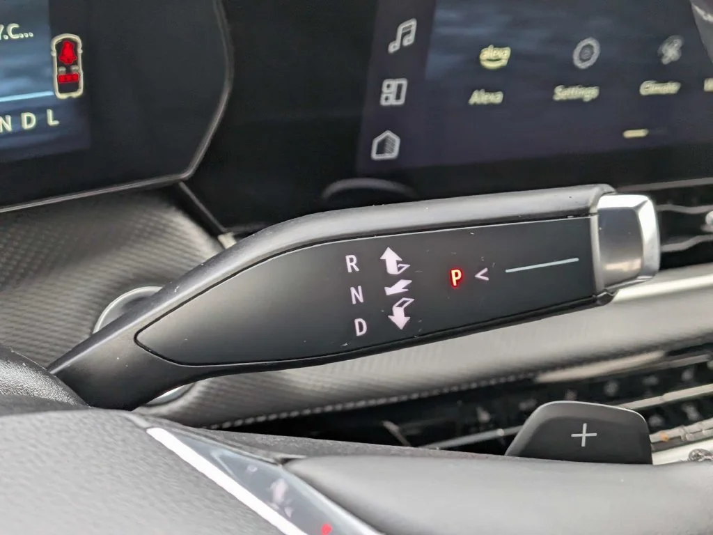 Certified Used 2025 Green Chevrolet LT image 27