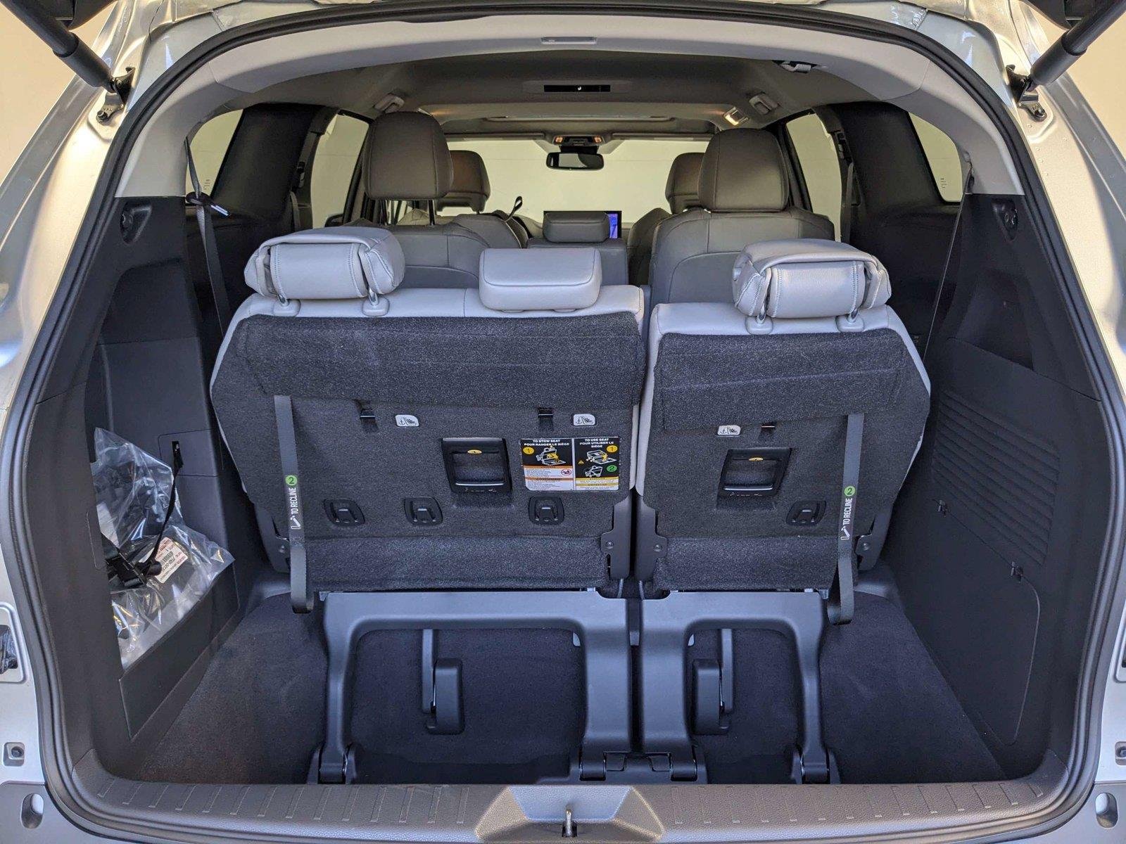 Used 2025 Celestial Silver Metallic Toyota XLE 8-Passenger image 7