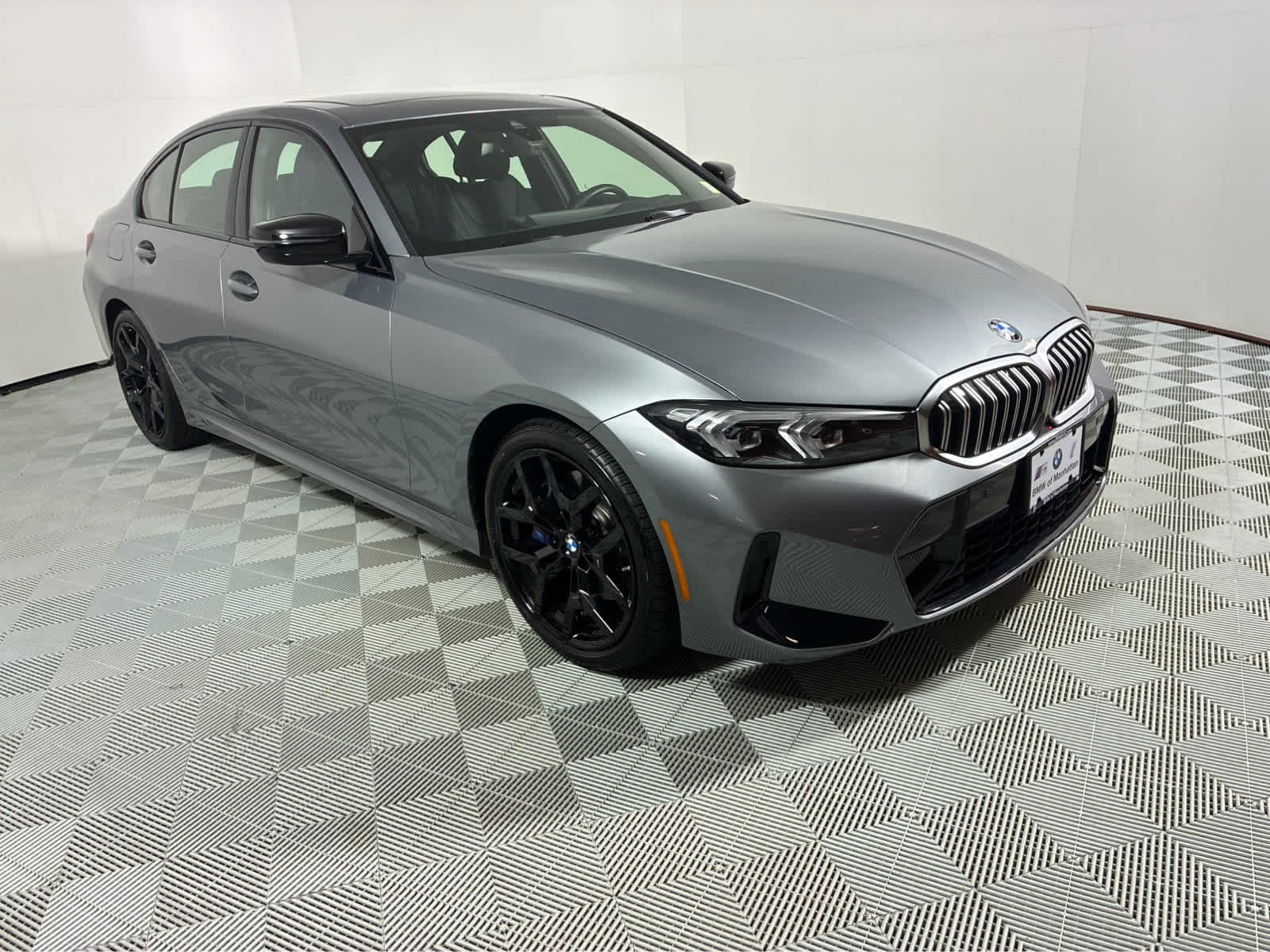 Used 2026 Skyscraper Grey Metallic BMW 330i NA xDrive image 5