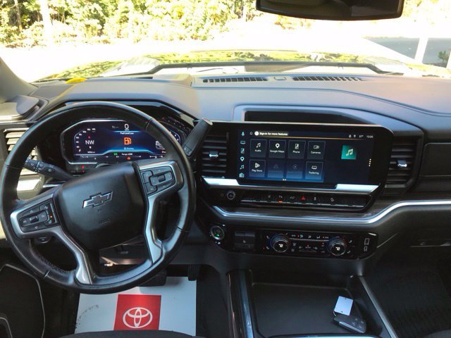 Used 2025 Black Chevrolet LT image 14