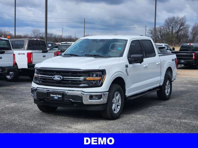 New 2026 Oxford White Ford XLT image 3