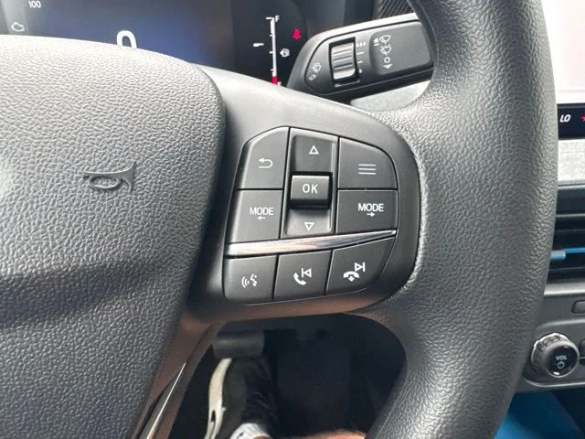 New 2026 Shadow Black Ford XLT image 22