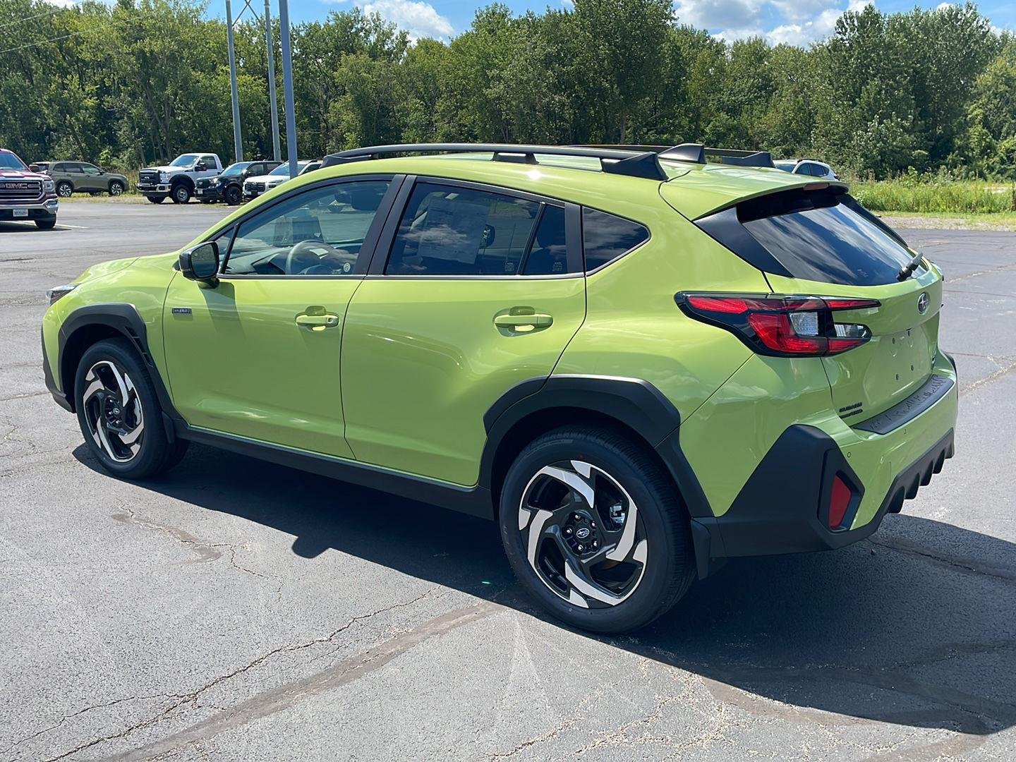 New 2026 CITRON YELLOW PEARL Subaru Limited Hybrid image 3