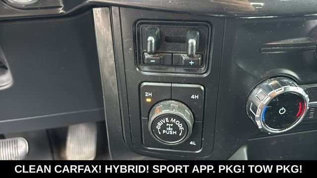 Used 2022 Agate Black Metallic Ford XLT image 13