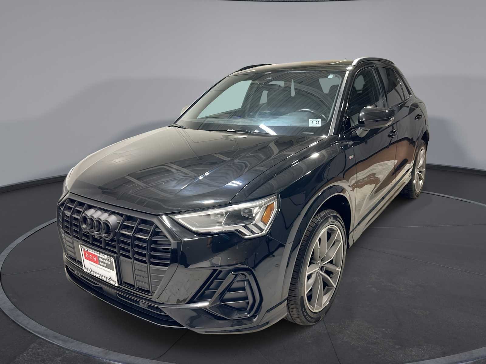 2022 Audi Q3