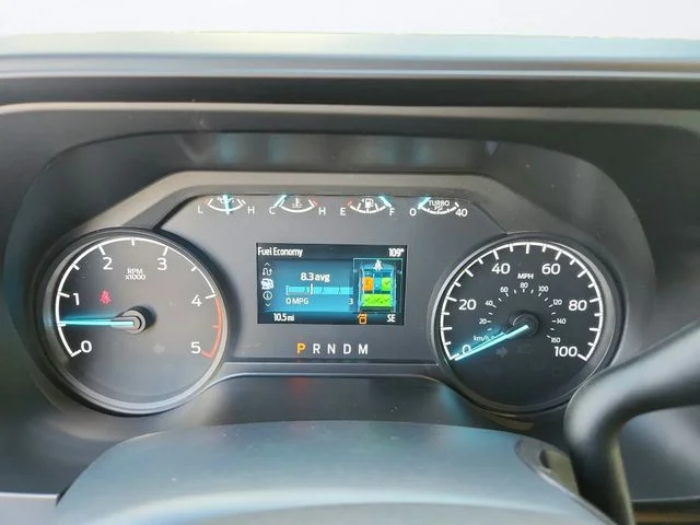 New 2026 Oxford White Ford F-250® XL image 36