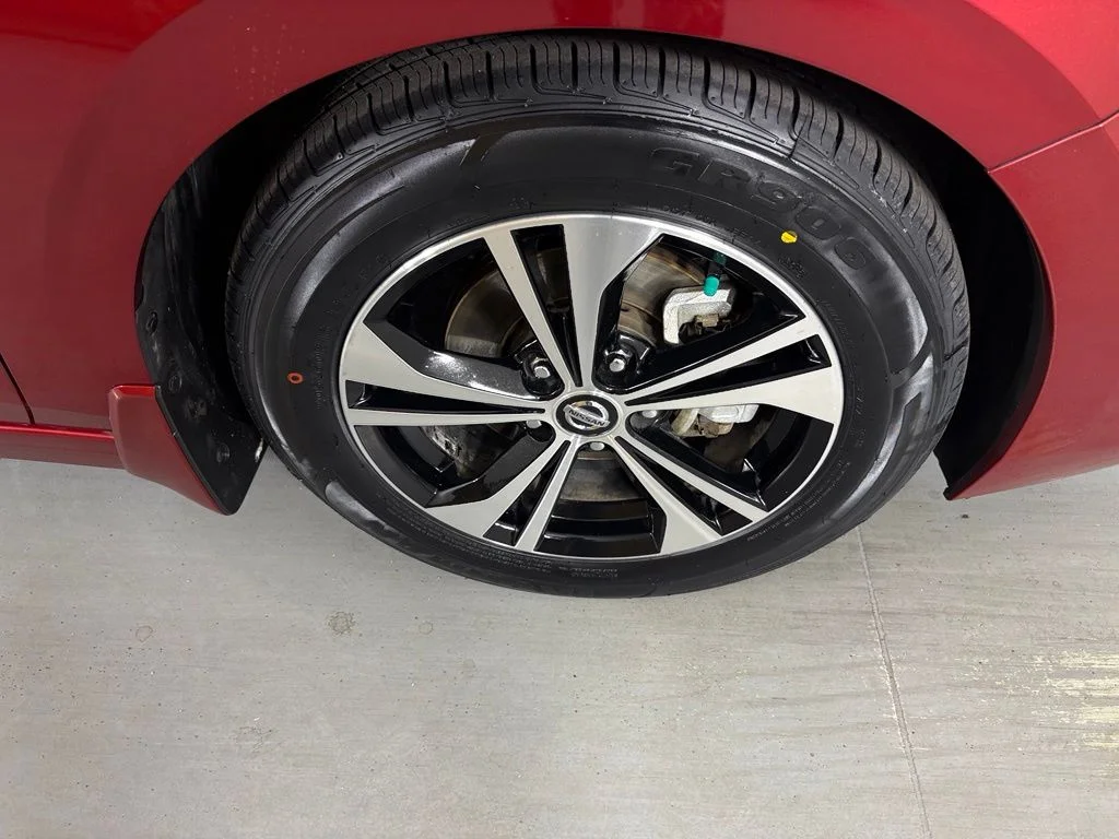 Used 2021 Red Nissan SV image 10