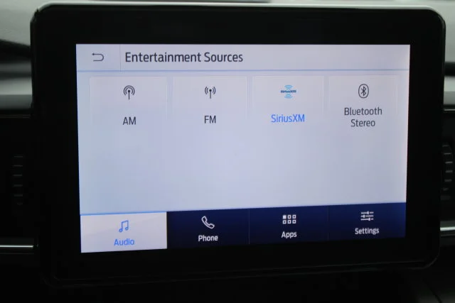 Used 2021 Silver Ford XLT image 7