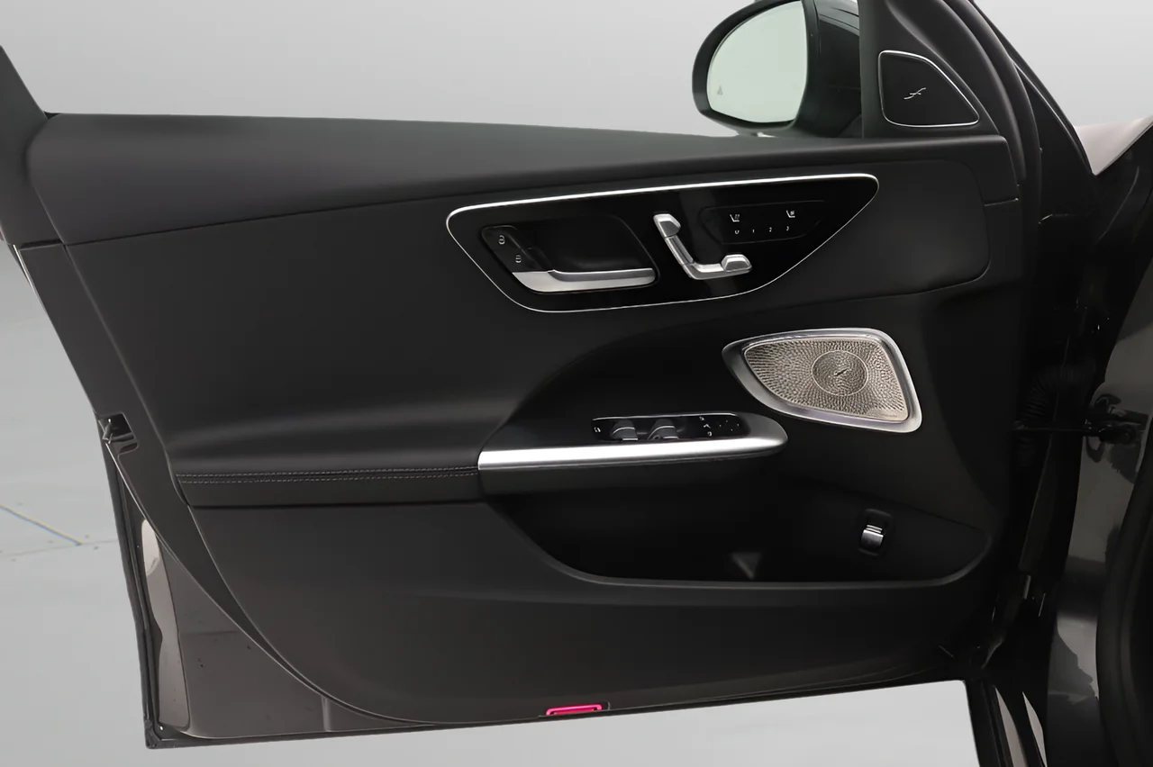 2023 Mercedes-Benz C-Class Sedan C 300 - Photo 17