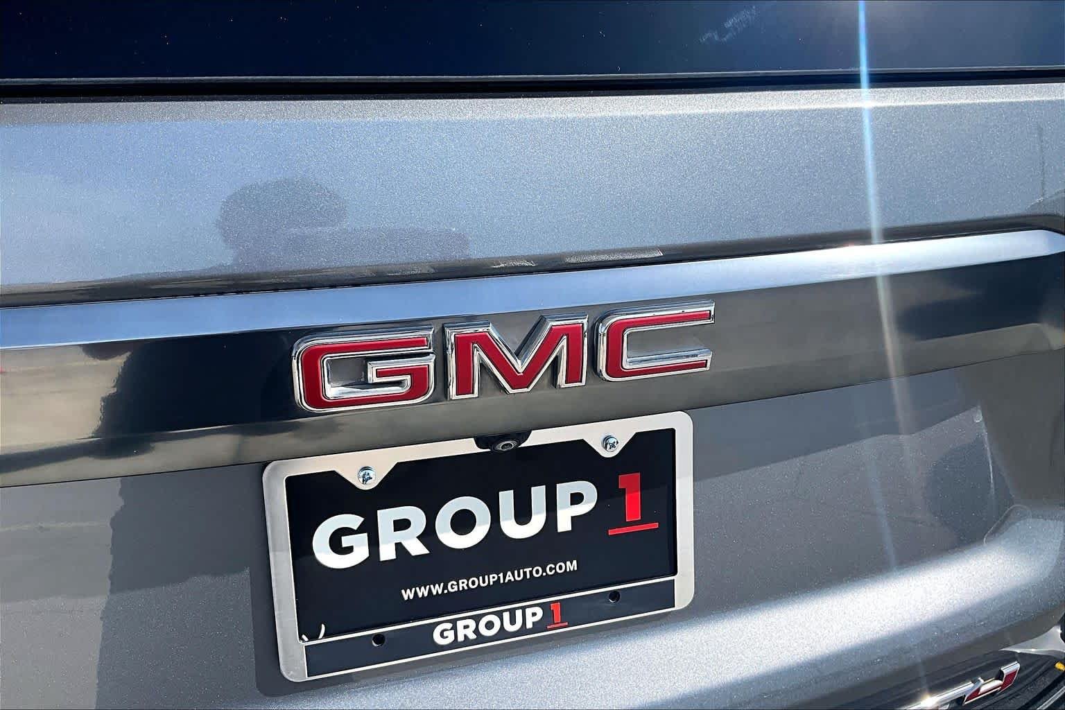 Used 2022 Satin Steel Metallic GMC AT4 image 19