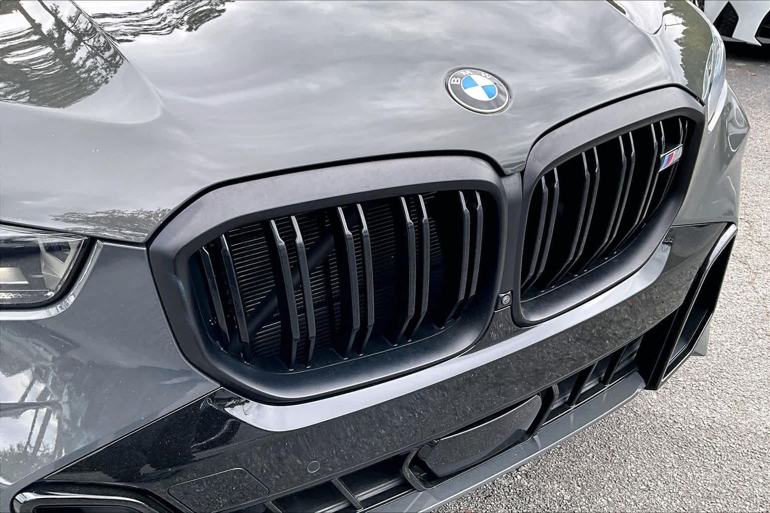 Certified Used 2024 Dravit Grey Metallic BMW M60i image 30