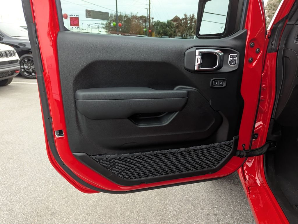 New 2026 Firecracker Red Clear-Coat Exterior Paint Jeep Sport S image 14