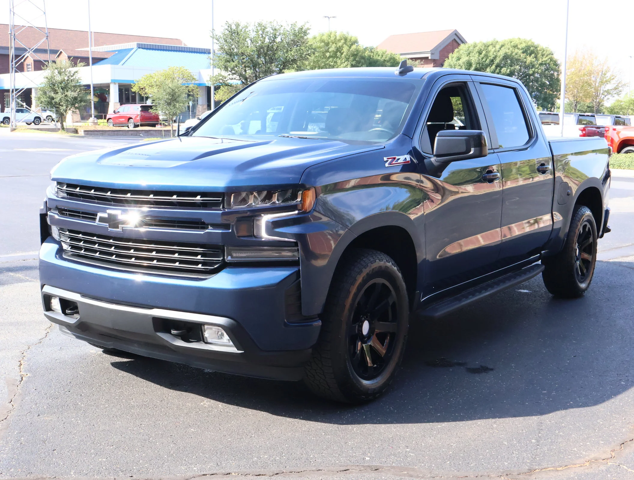 Used 2022 Northsky Blue Metallic Chevrolet RST image 29
