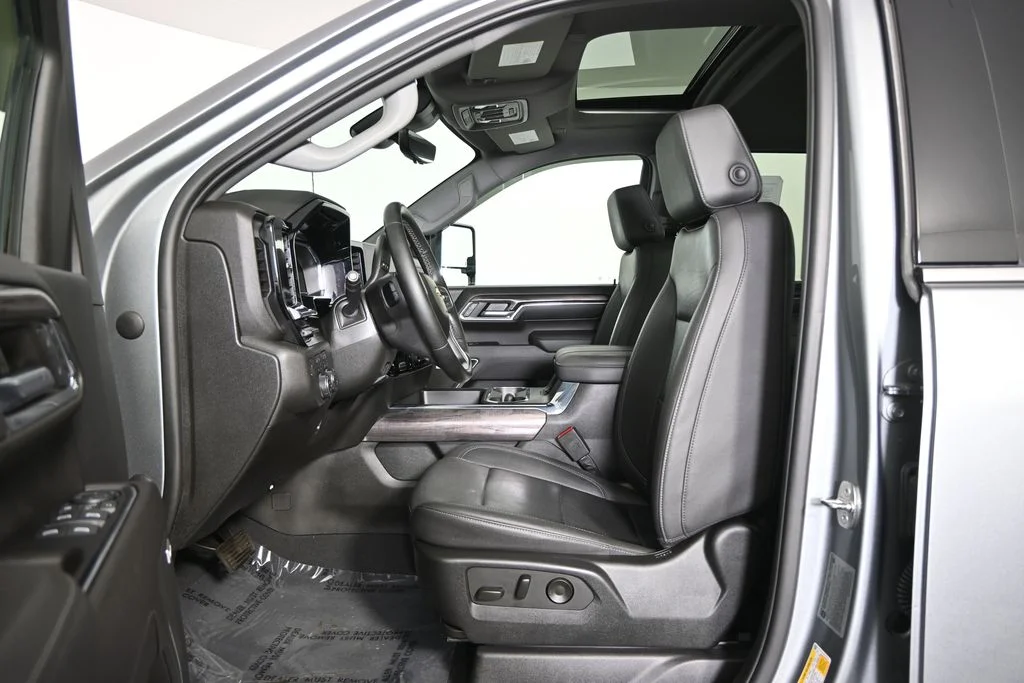 Used 2024 Gray Chevrolet LTZ image 21