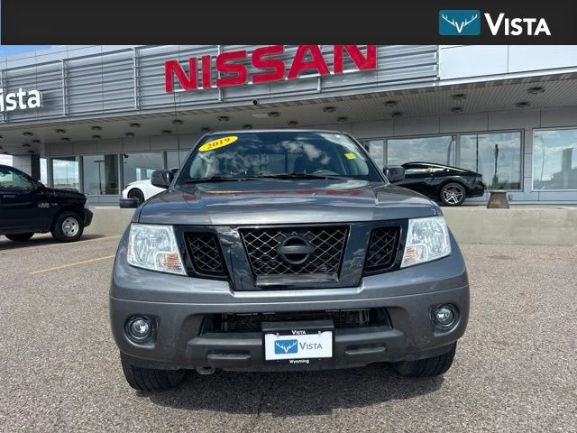 2019 Nissan Frontier 4.0 SV Crew Cab 4X4 AT SWB's photo