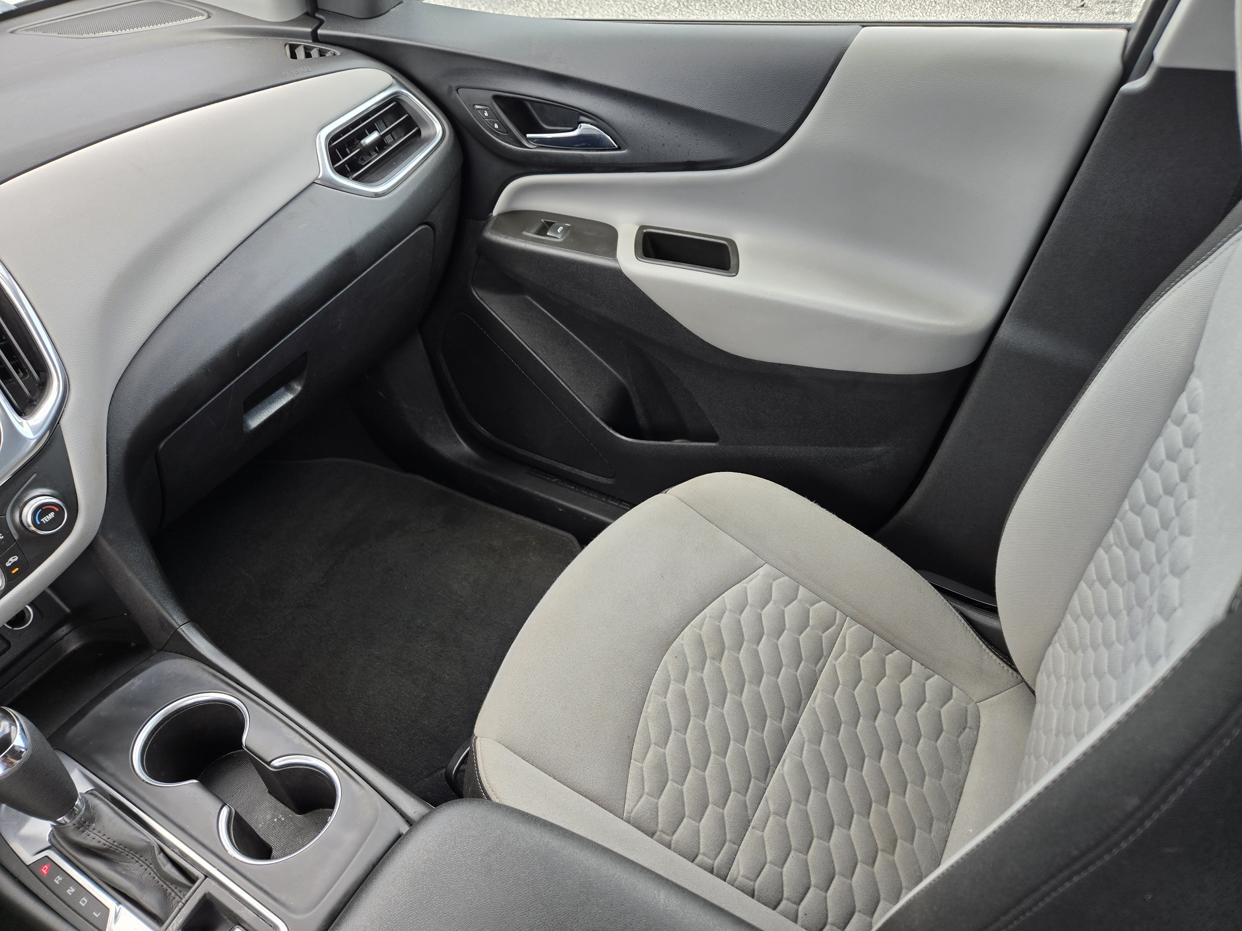 Used 2021 Silver Ice Metallic Chevrolet LS image 20