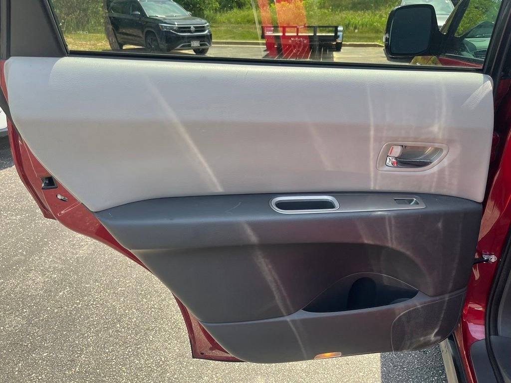 Used 2013 Red Subaru Limited image 23