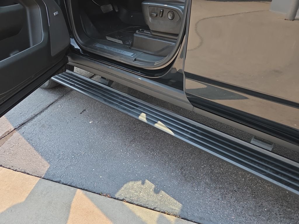 Used 2022 Black Chevrolet Premier image 36