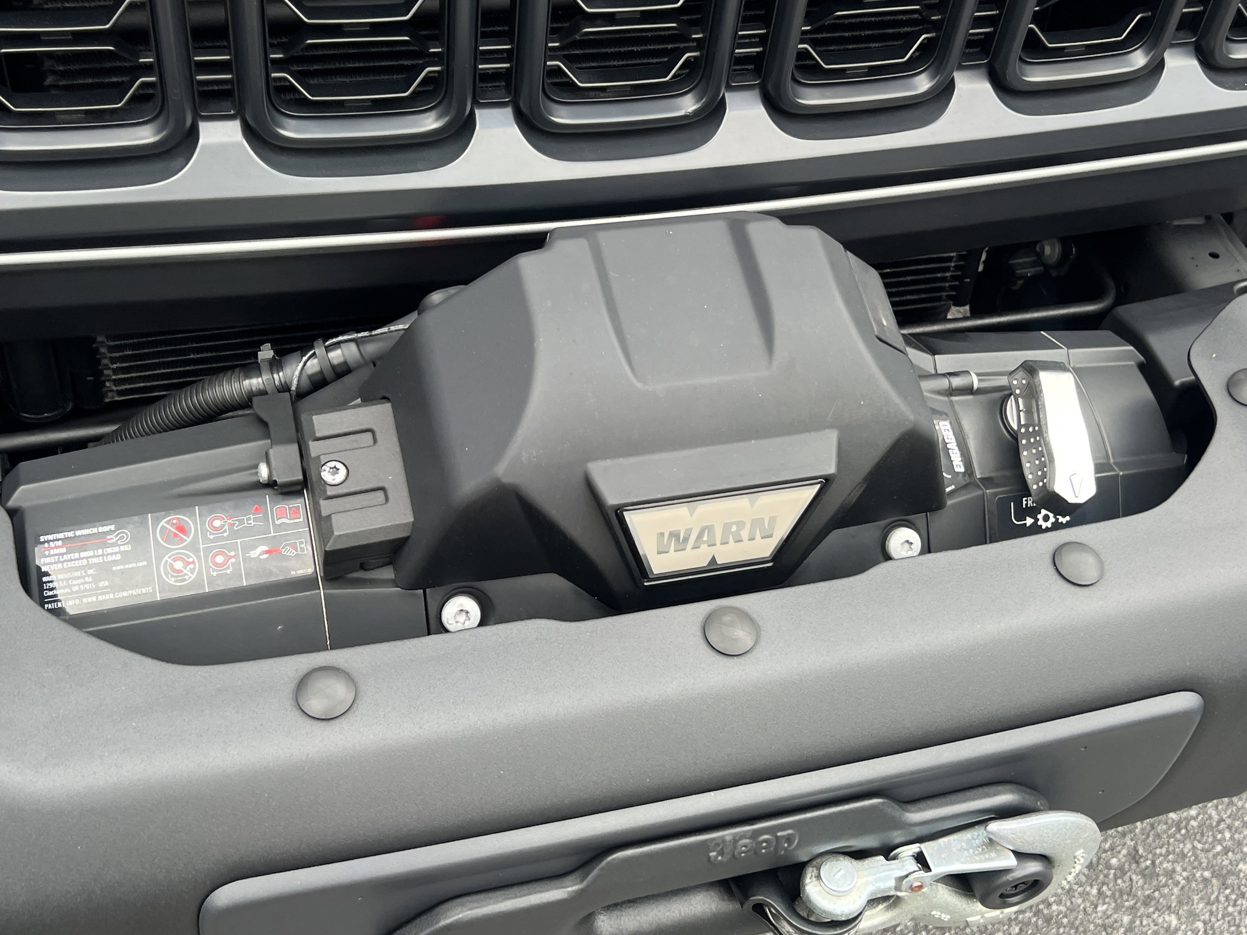 Used 2024 Silver Zynith Clearcoat Jeep Rubicon 392 image 18
