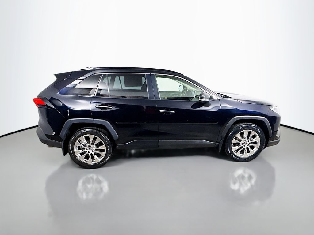 Used 2019 Midnight Black Metallic Toyota Limited image 8