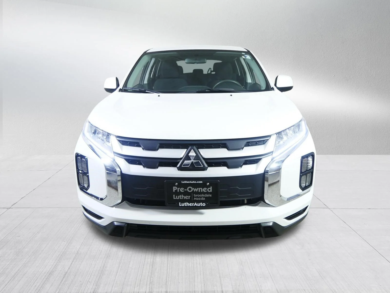 Used 2020 Mitsubishi Outlander Sport ES with VIN JA4AR3AU3LU009957 for sale in Brooklyn Center, Minnesota