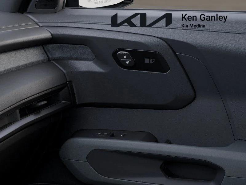 New 2027 Glacial White Pearl Kia X-LINE SX image 25