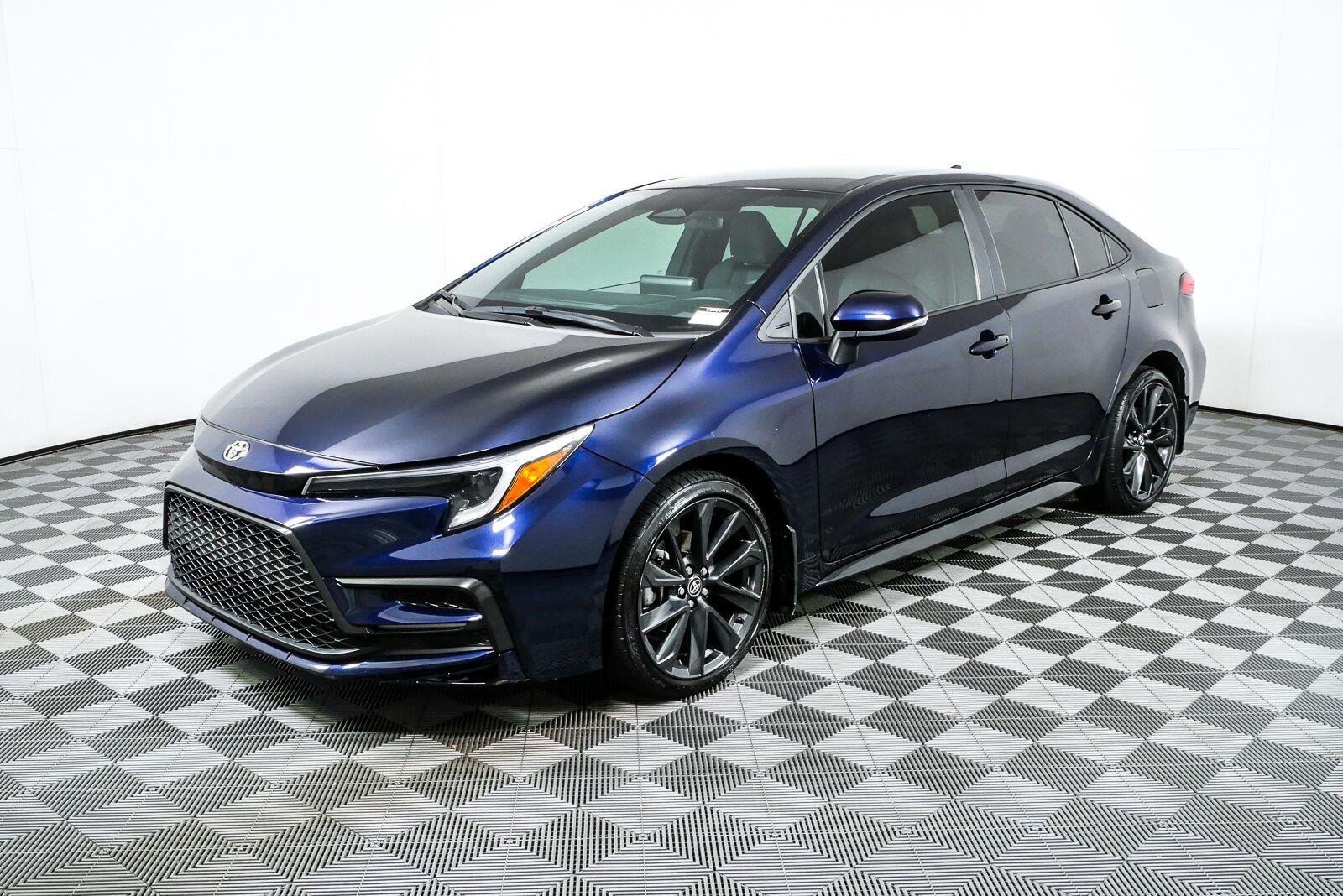 2025 Toyota Corolla SE - Photo 24
