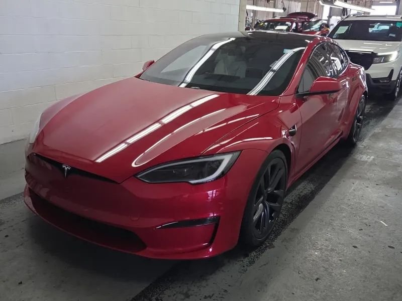 Used 2022 Tesla Model S Base with VIN 5YJSA1E58NF475212 for sale in Champaign, IL