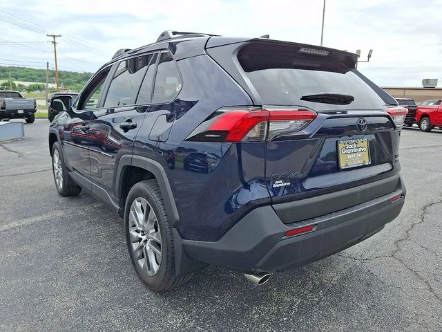 Used 2025 Blue Toyota XLE Premium image 5