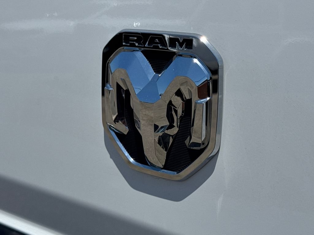New 2026 Bright White Clear-Coat Exterior Paint RAM Low Roof image 11