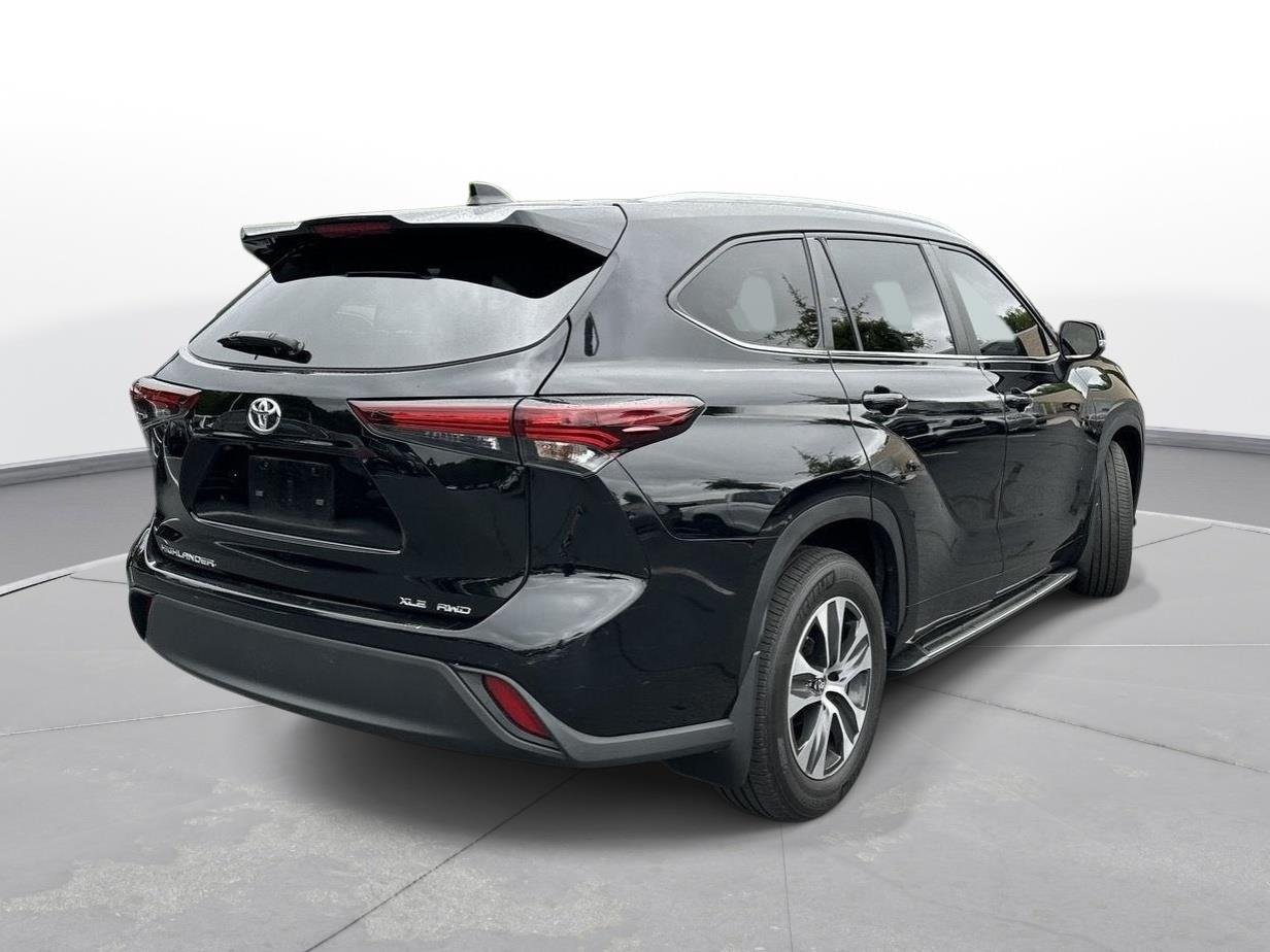 Used 2024 Midnight Black Metallic Toyota XLE image 6