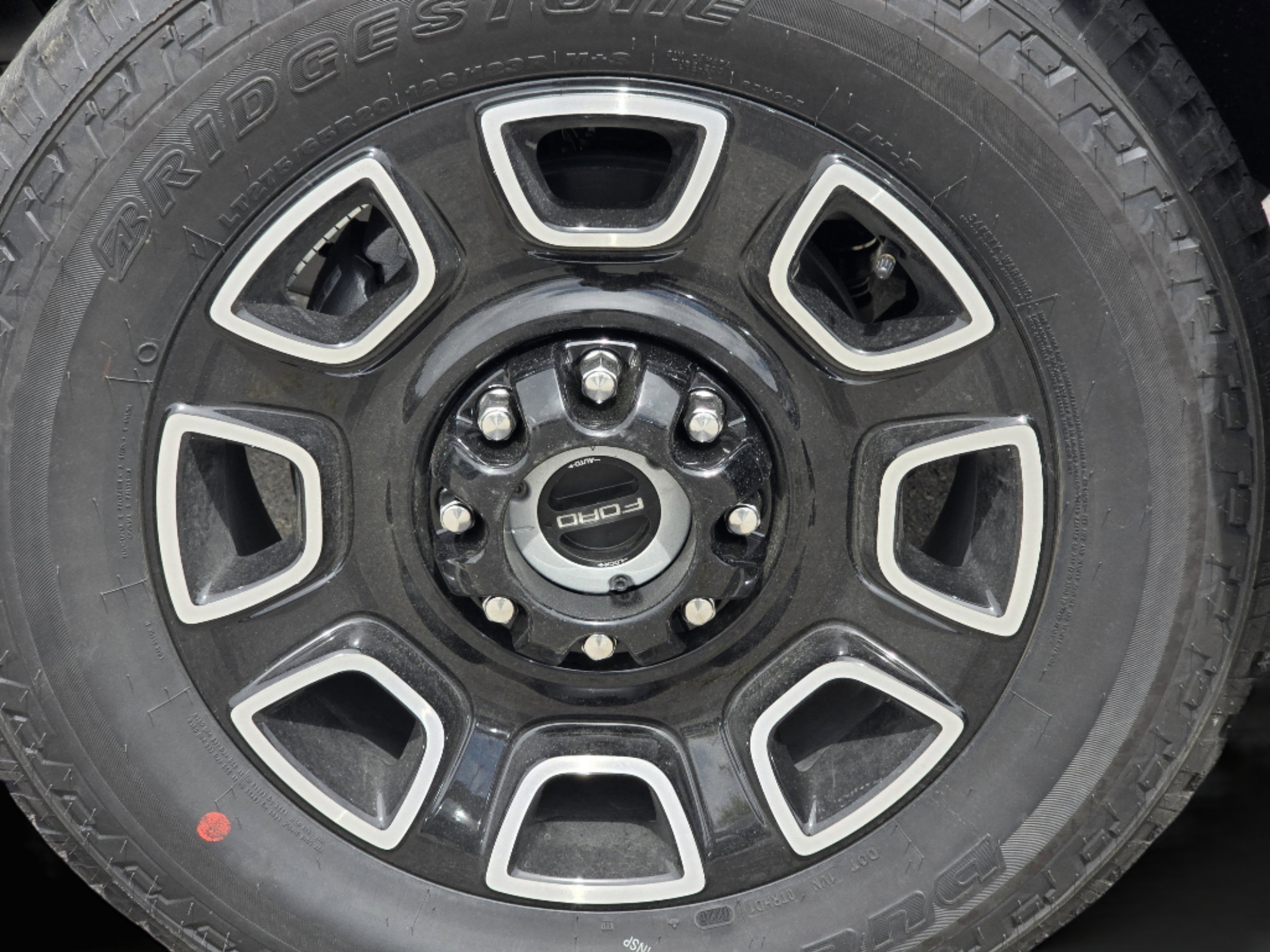 New 2026 Star White Metallic Tri-Coat Ford Platinum image 31