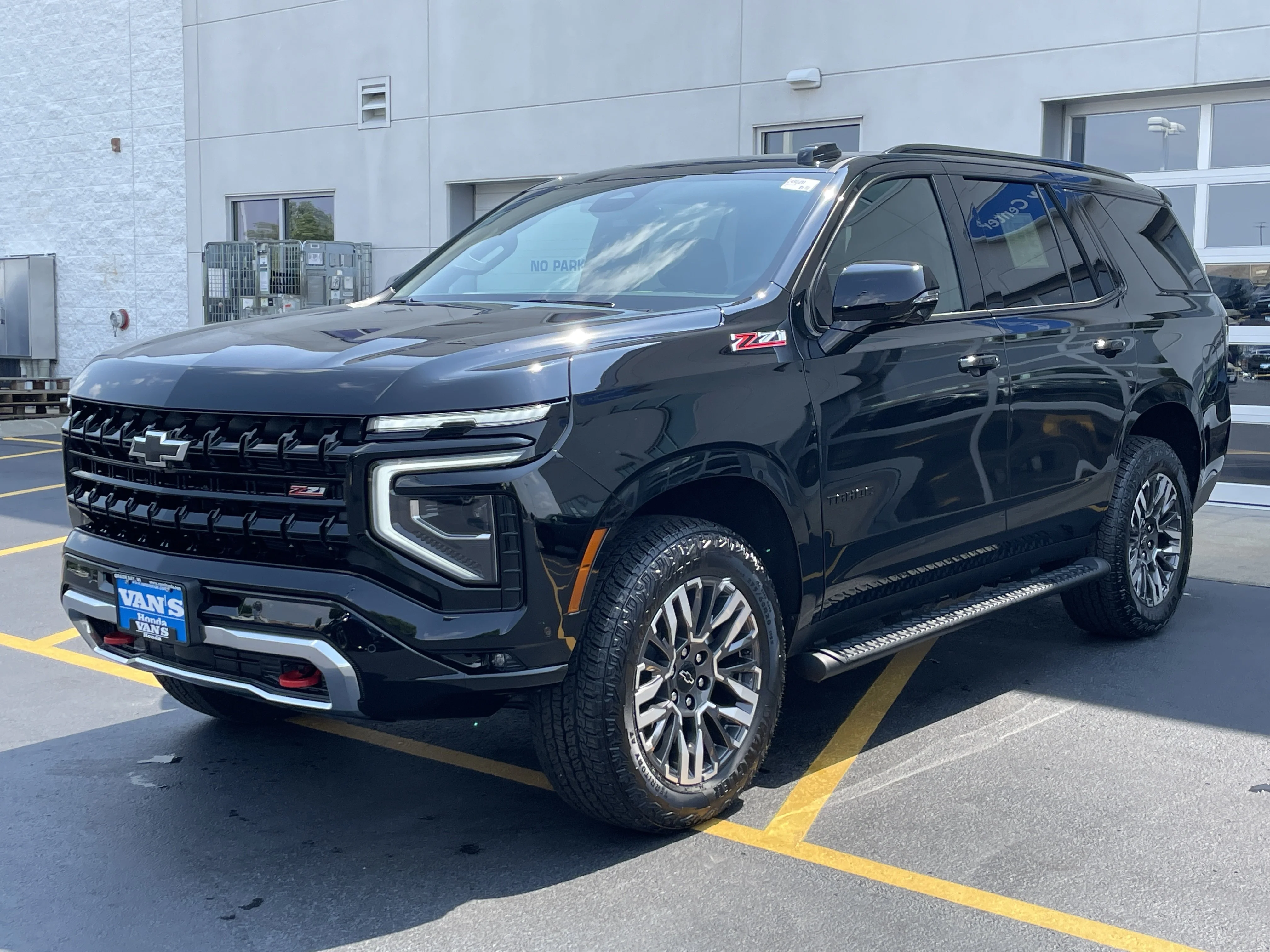 Used 2026 Black Chevrolet Z71 image 3