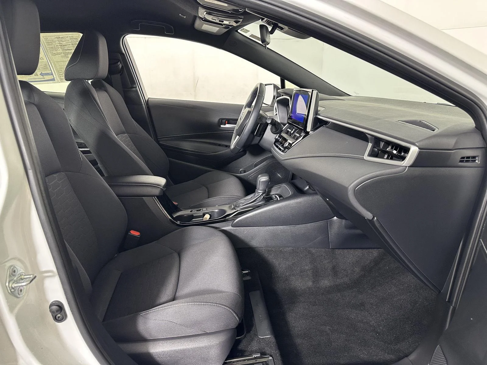 Used 2024 Ice Cap Toyota SE image 16